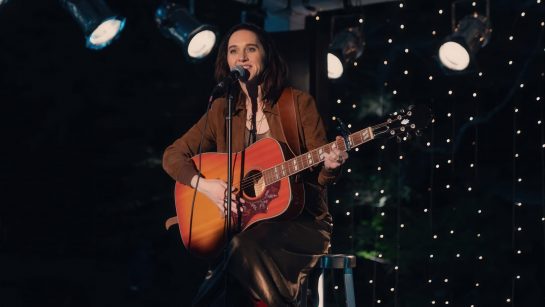 Кадр из 4 серии 1 сезона сериала «Друзья и соседи»