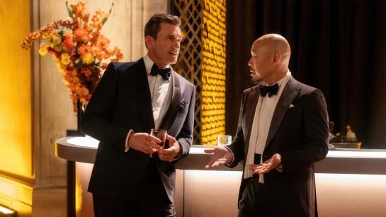 Кадр из 9 серии 1 сезона сериала «Друзья и соседи»